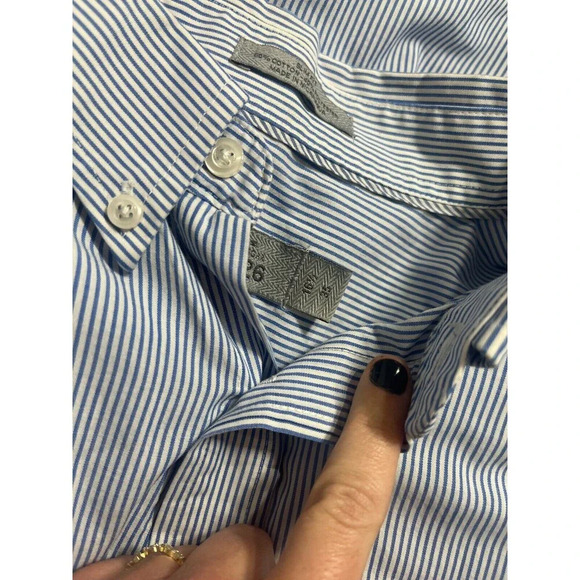 Haggar H26 Slim Fit Button Down Dress Shirt Size 16-16.5/35 - Picture 2 of 7